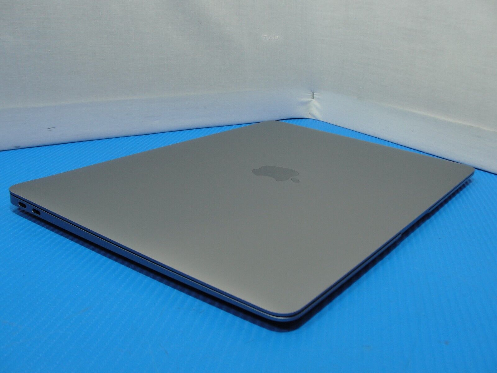 Apple MacBook Air 13