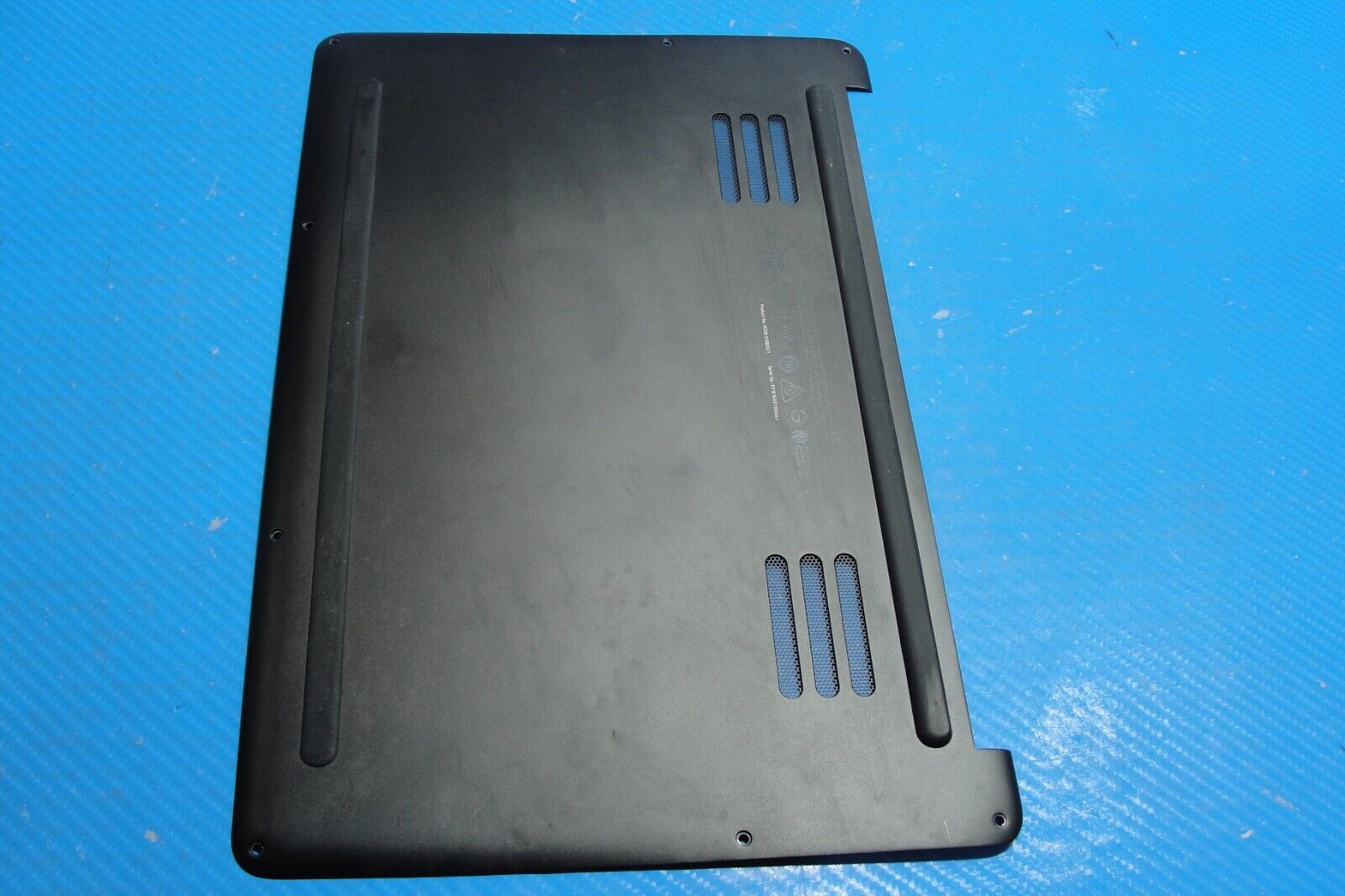 Razer Blade Stealth 12.5” RZ09-01682E21 Genuine Laptop Bottom Case Base Cover