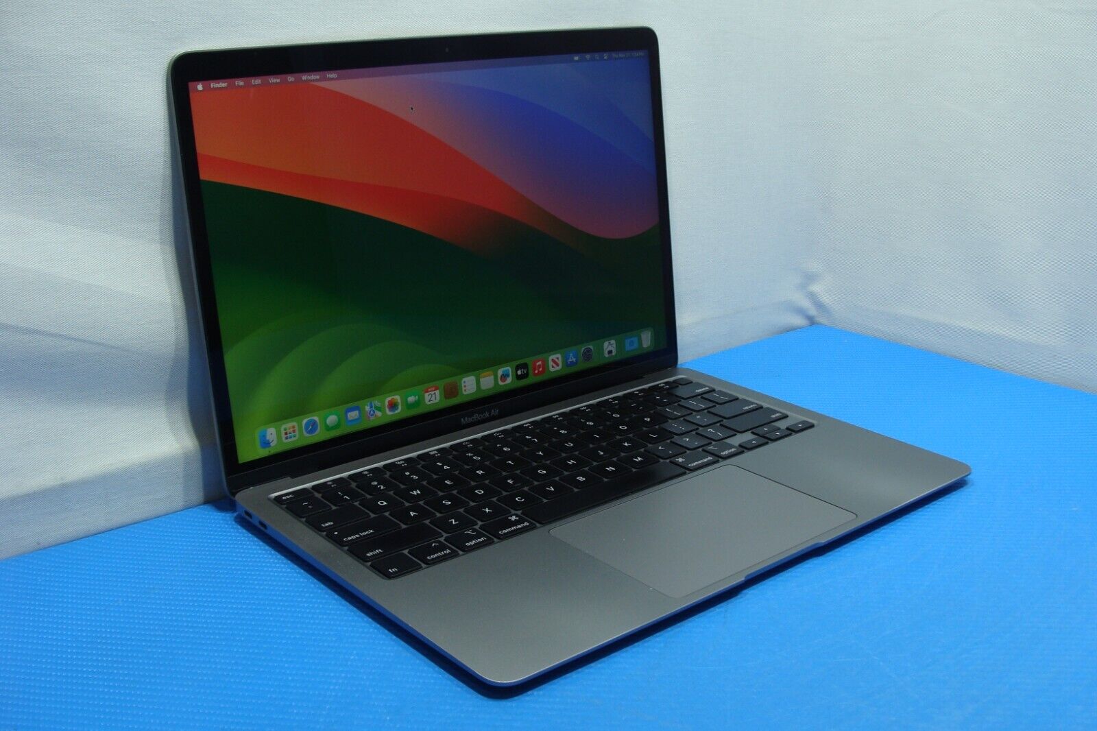 Apple MacBook Air 13