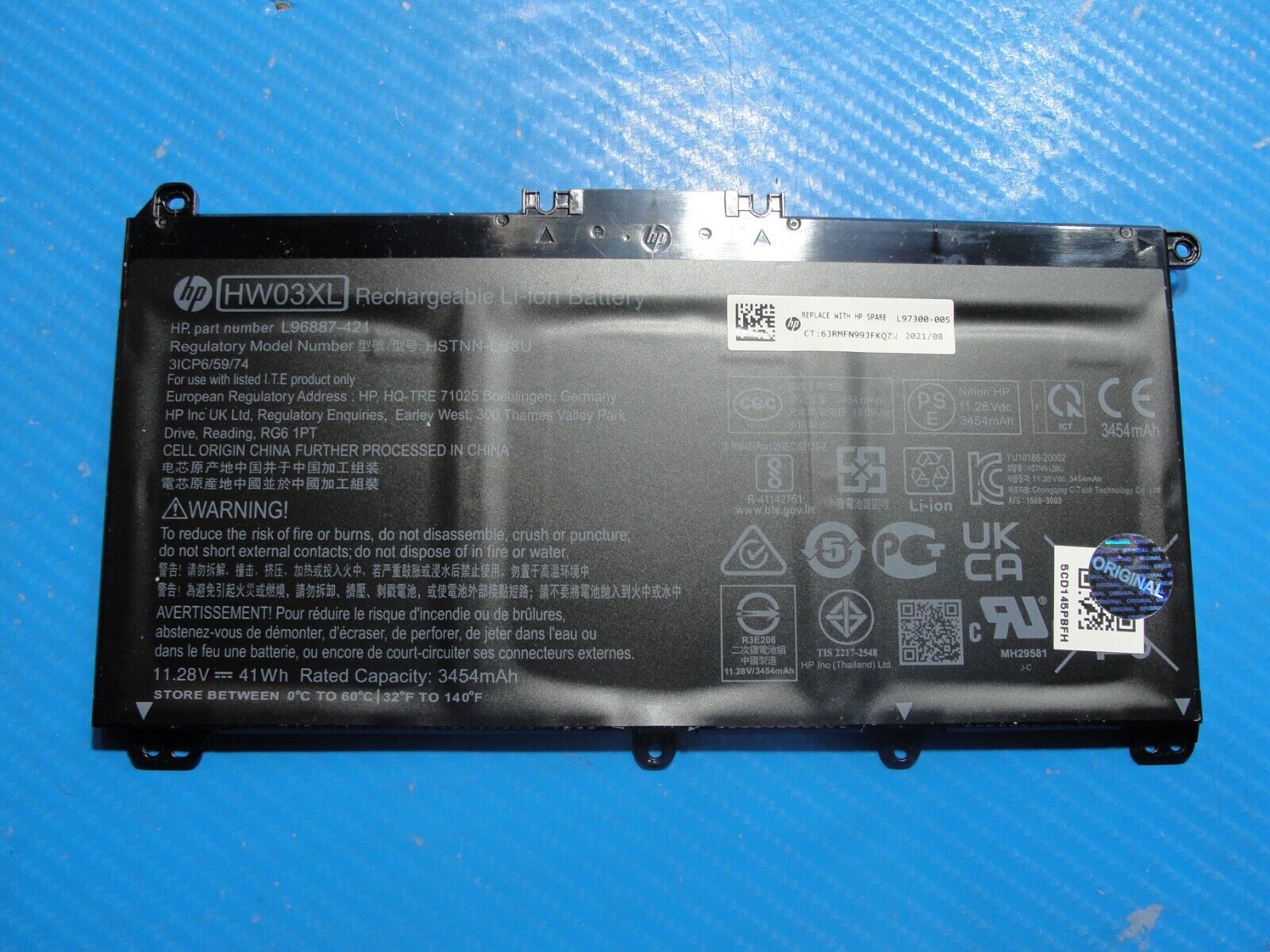 HP Pavilion 15-eg0025nr 15.6