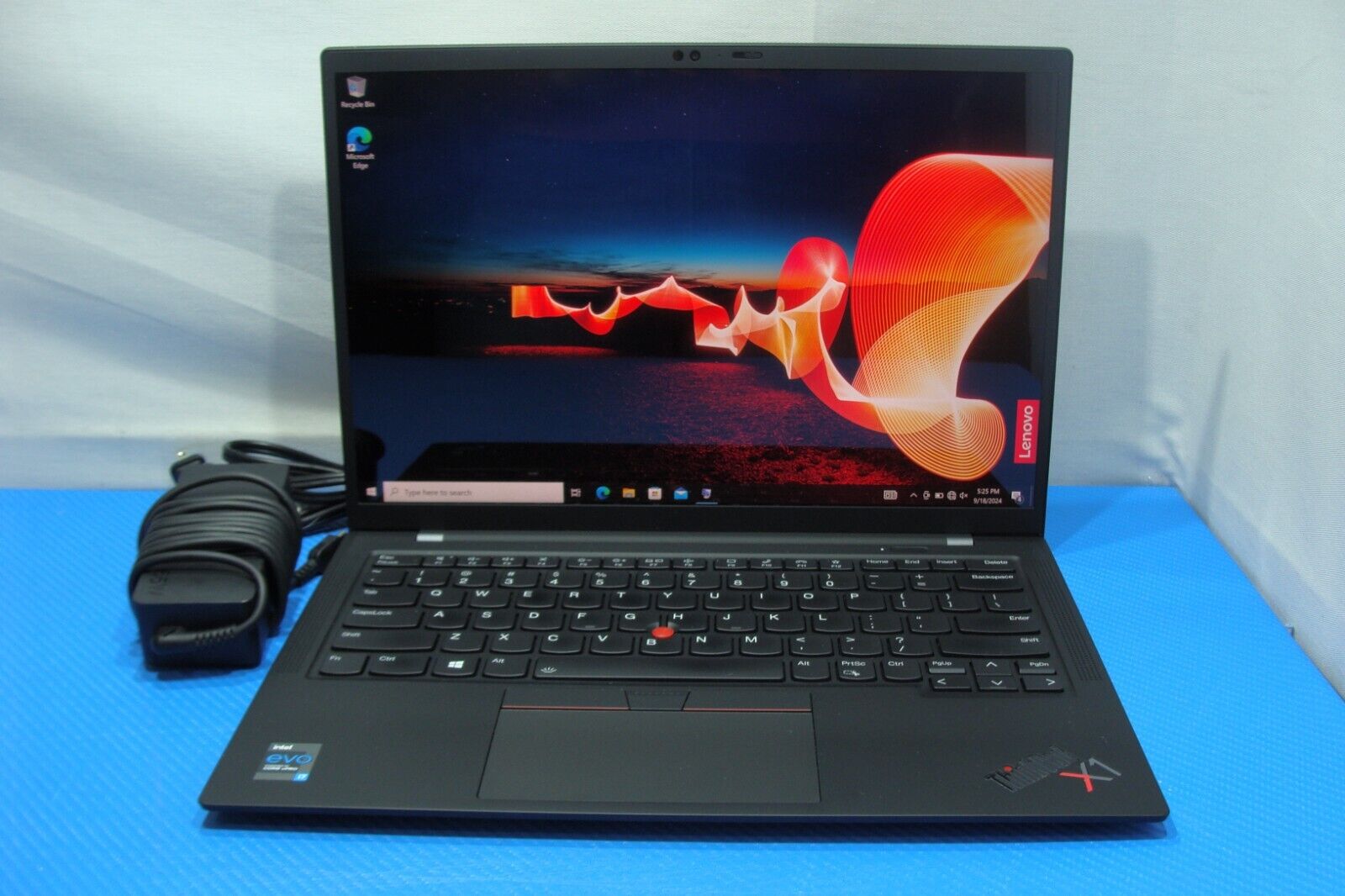 Lenovo ThinkPad X1 Carbon Gen 9 14