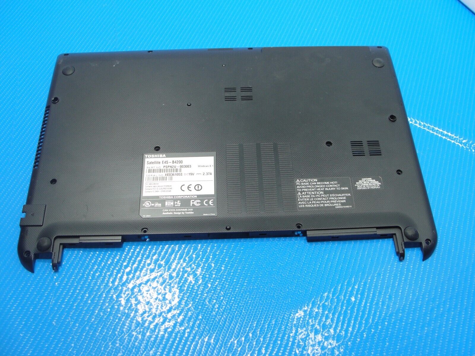 Toshiba Satellite E45-B4200 14