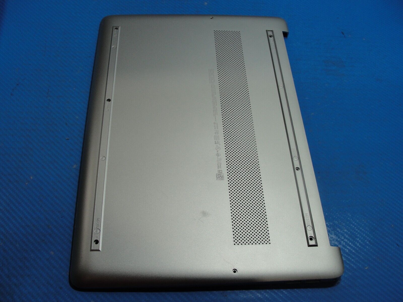 HP 15-dy2702dx 15.6