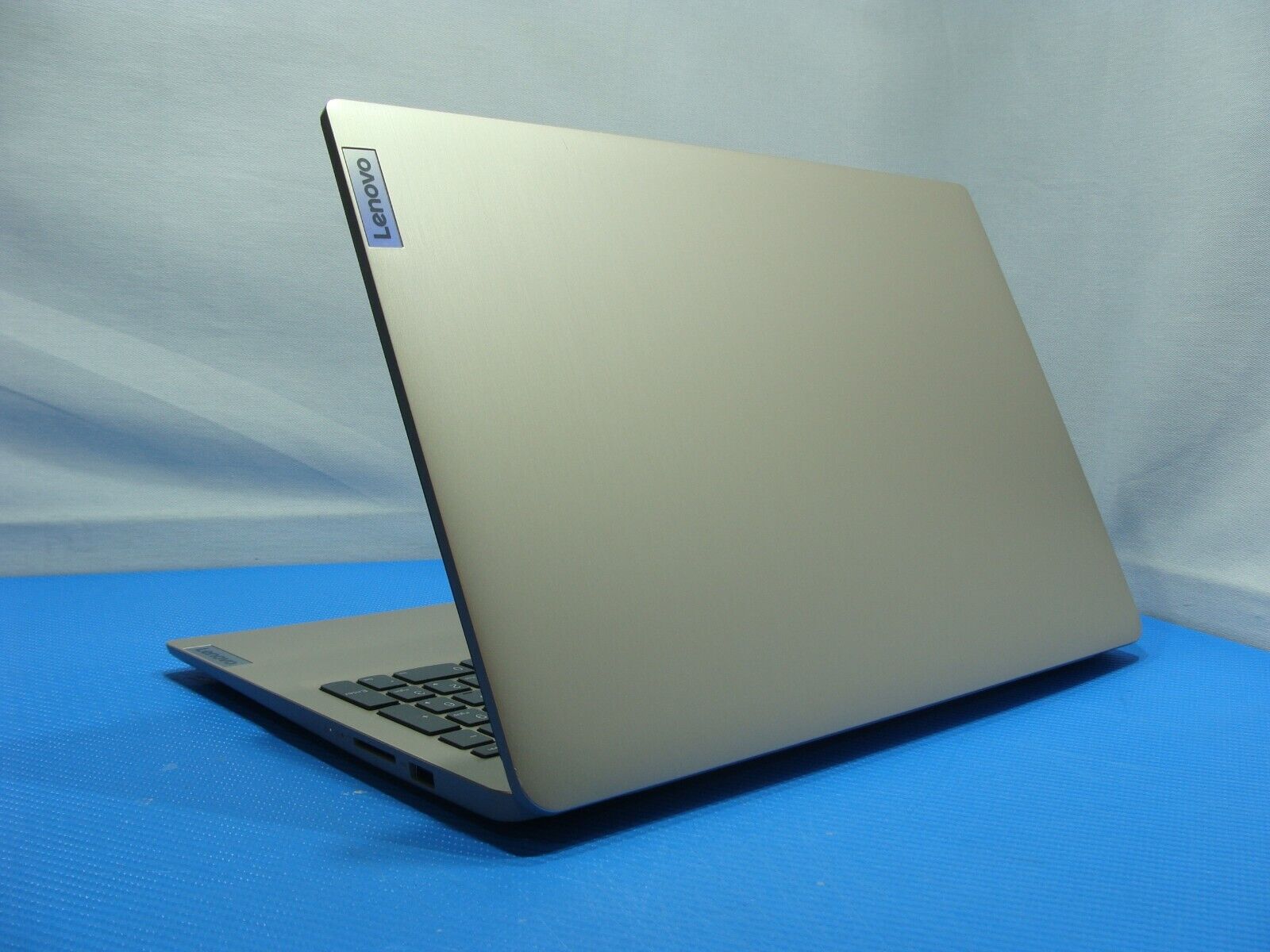 Lenovo IdeaPad 3-15ITL6 15.6