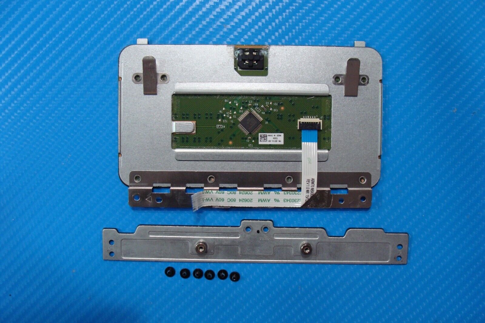 HP Envy 17.3” m7-u109dx OEM Laptop TouchPad Board w/Cable & Screws TM-03114-001