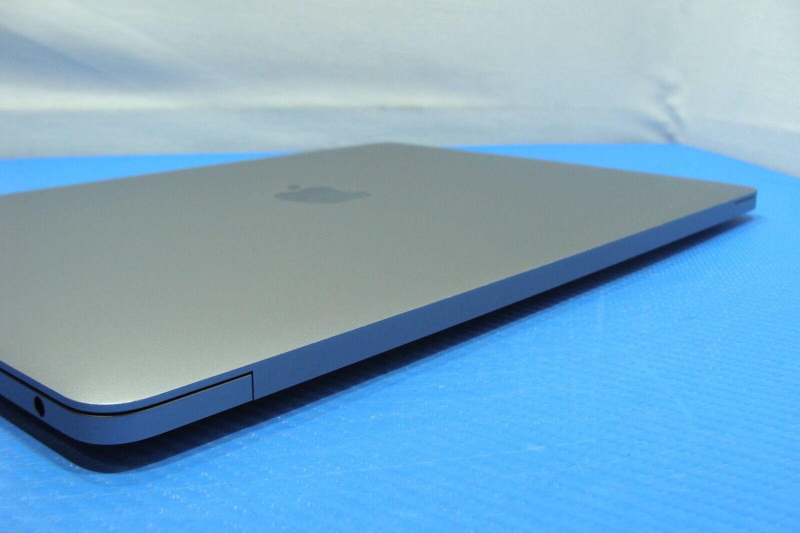 Apple MacBook Pro 13