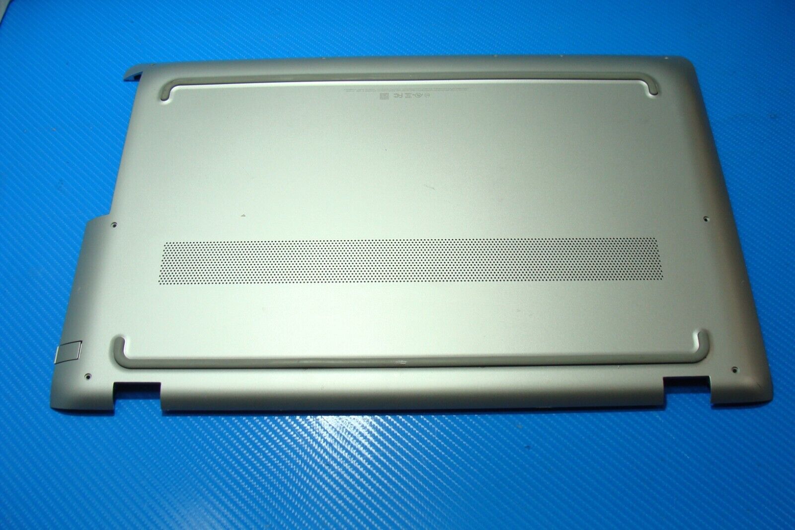 HP ENVY m7-u109dx 17.3