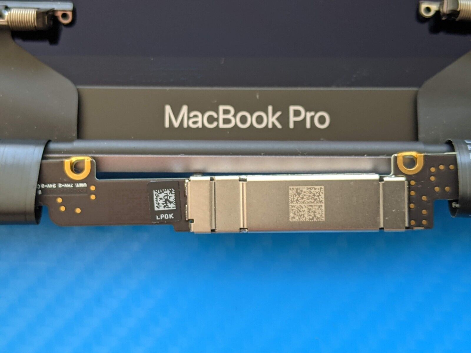 MacBook Pro A2141 16