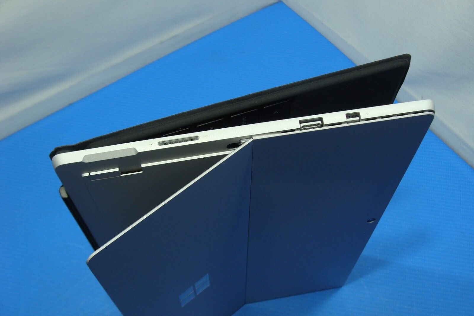 Microsoft Surface Pro 1807 12.3