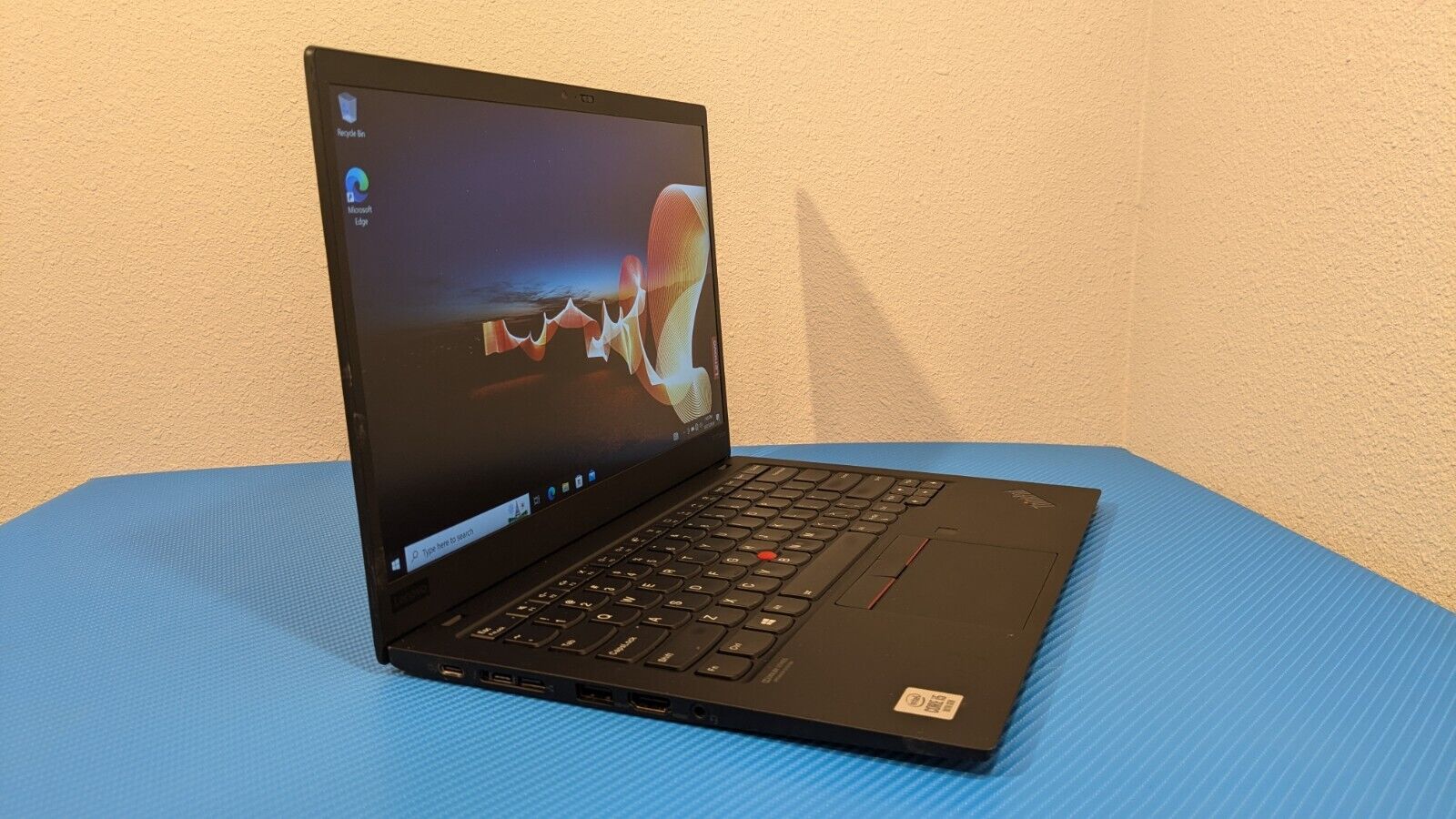 Lenovo ThinkPad X1 Carbon Gen 8 14