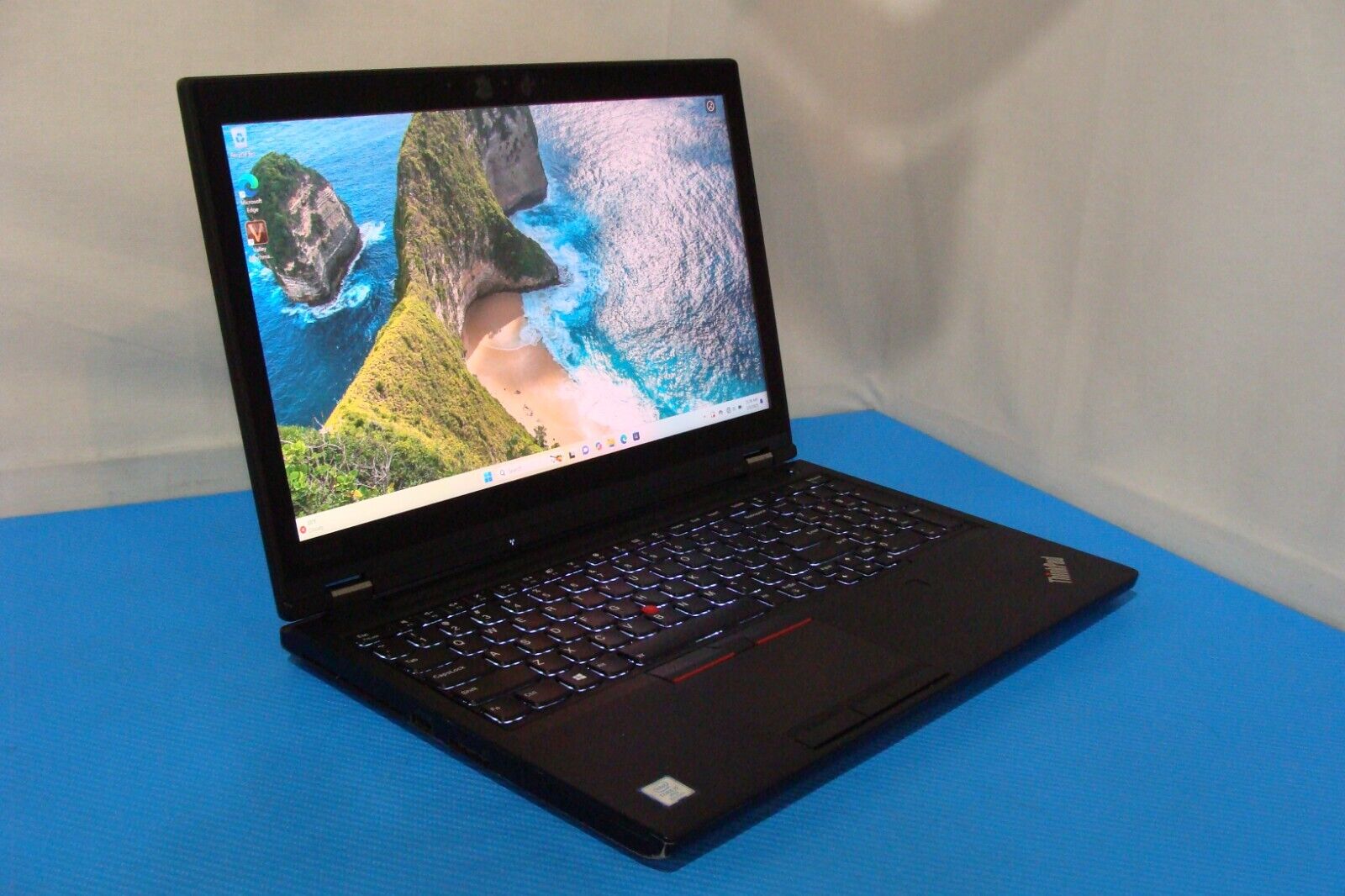 Lenovo ThinkPad P52 15.6