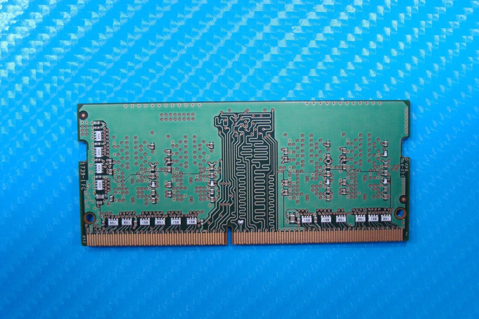 Dell 13 7375 SK Hynix 4GB 1Rx16 PC4-2400T Memory RAM SO-DIMM HMA851S6AFR6N-UH