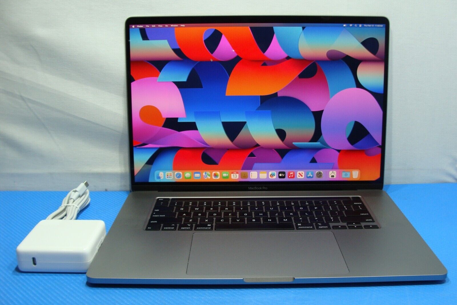 Apple MacBook Pro A2141 16