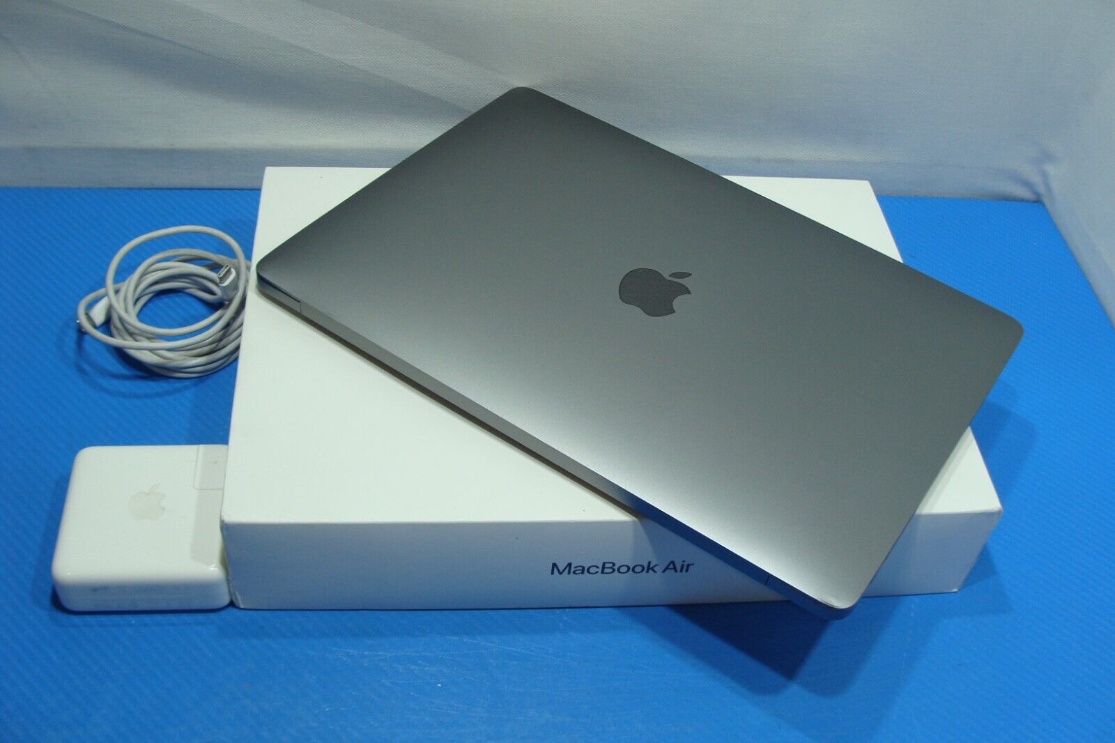 Apple MacBook Air 13