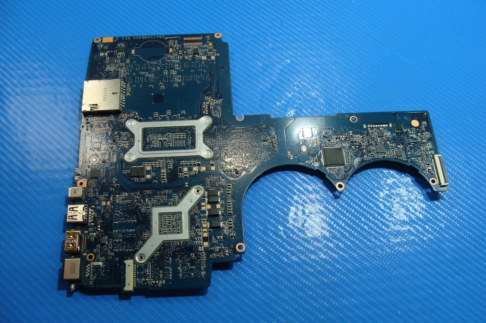 HP Pavilion 15-cb008nt 15.6