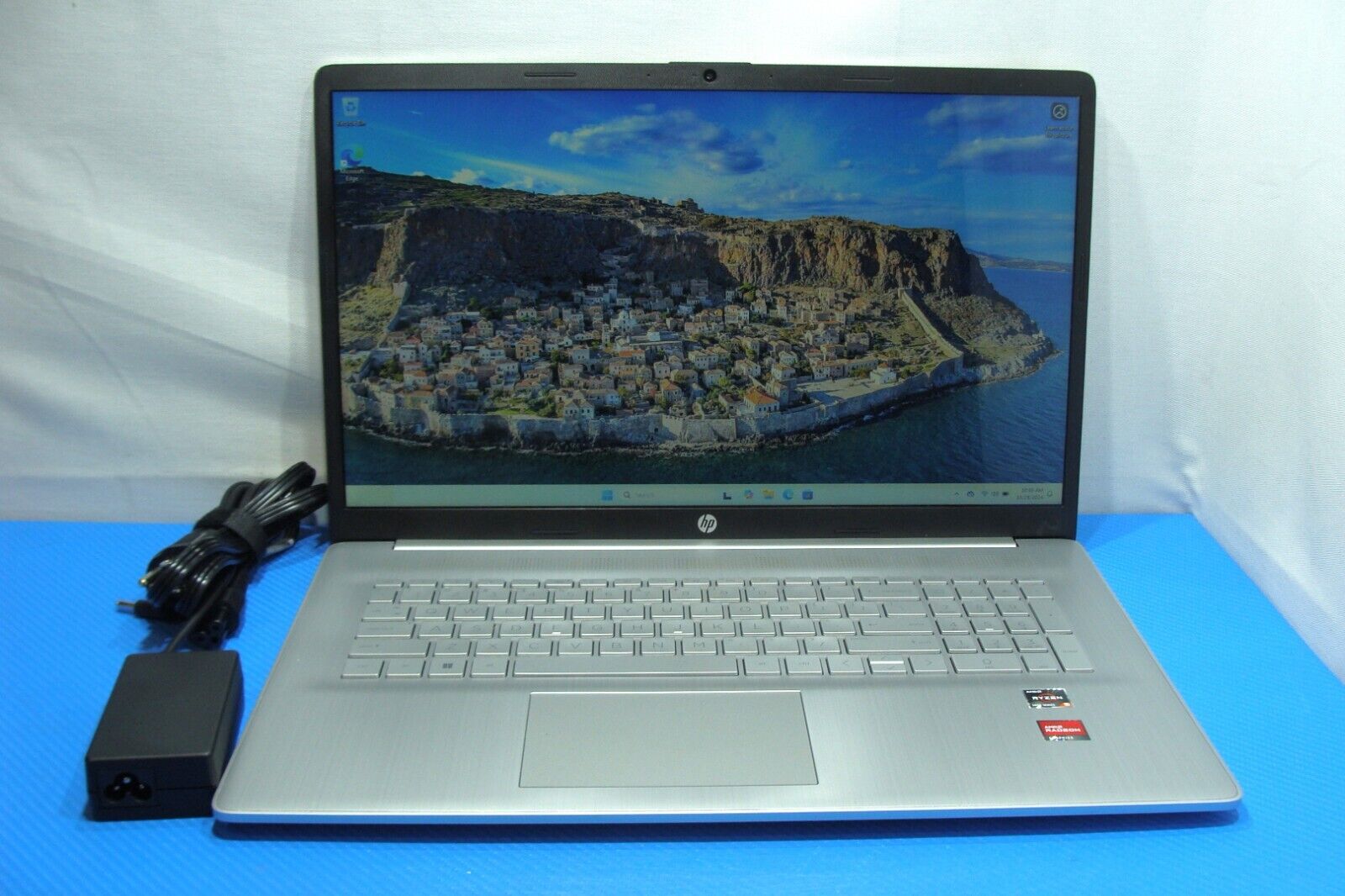 HP 17-cp1035cl 17.3