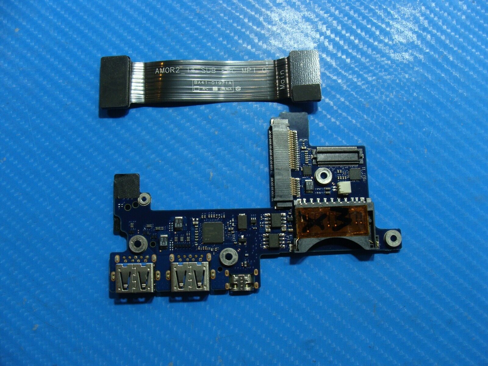 Samsung 15” 9 Series 900X NP900X4C-A01US OEM USB Board w/Cable BA92-10214A