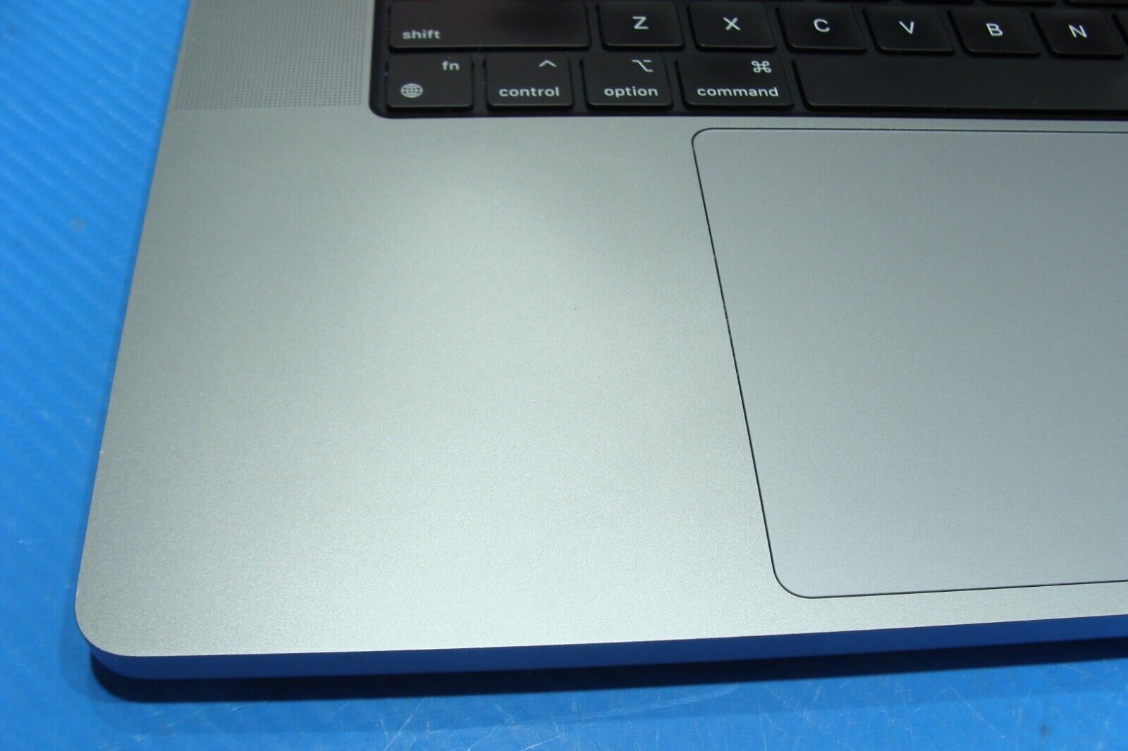 Apple MacBook Pro 16