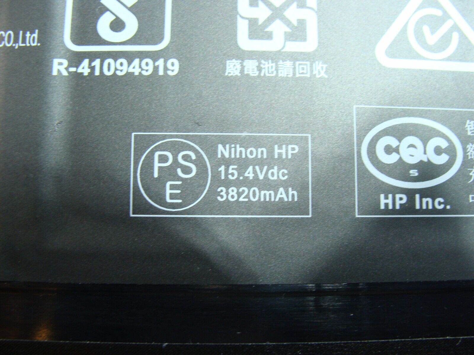 HP Spectre 13-ap0023dx 13.3