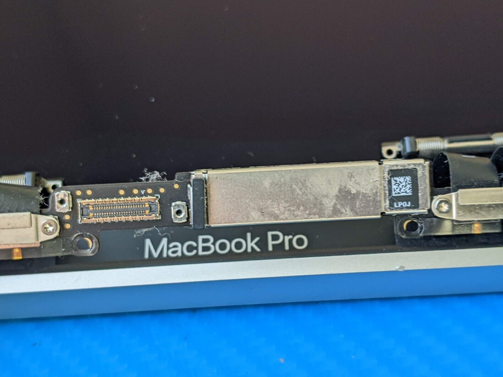 MacBook Pro A2141 Late 2019 MVVL2LL/A 16