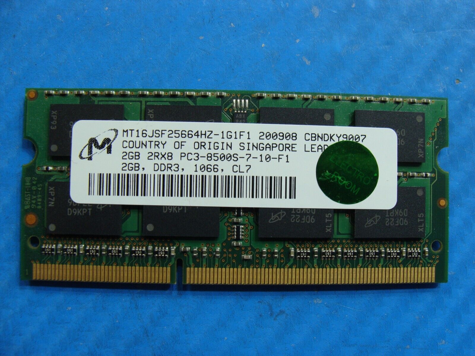 Macbook Pro A1286 Micron 2GB PC3-8500S SO-DIMM Memory RAM MT16JSF25664HZ-1G1F1