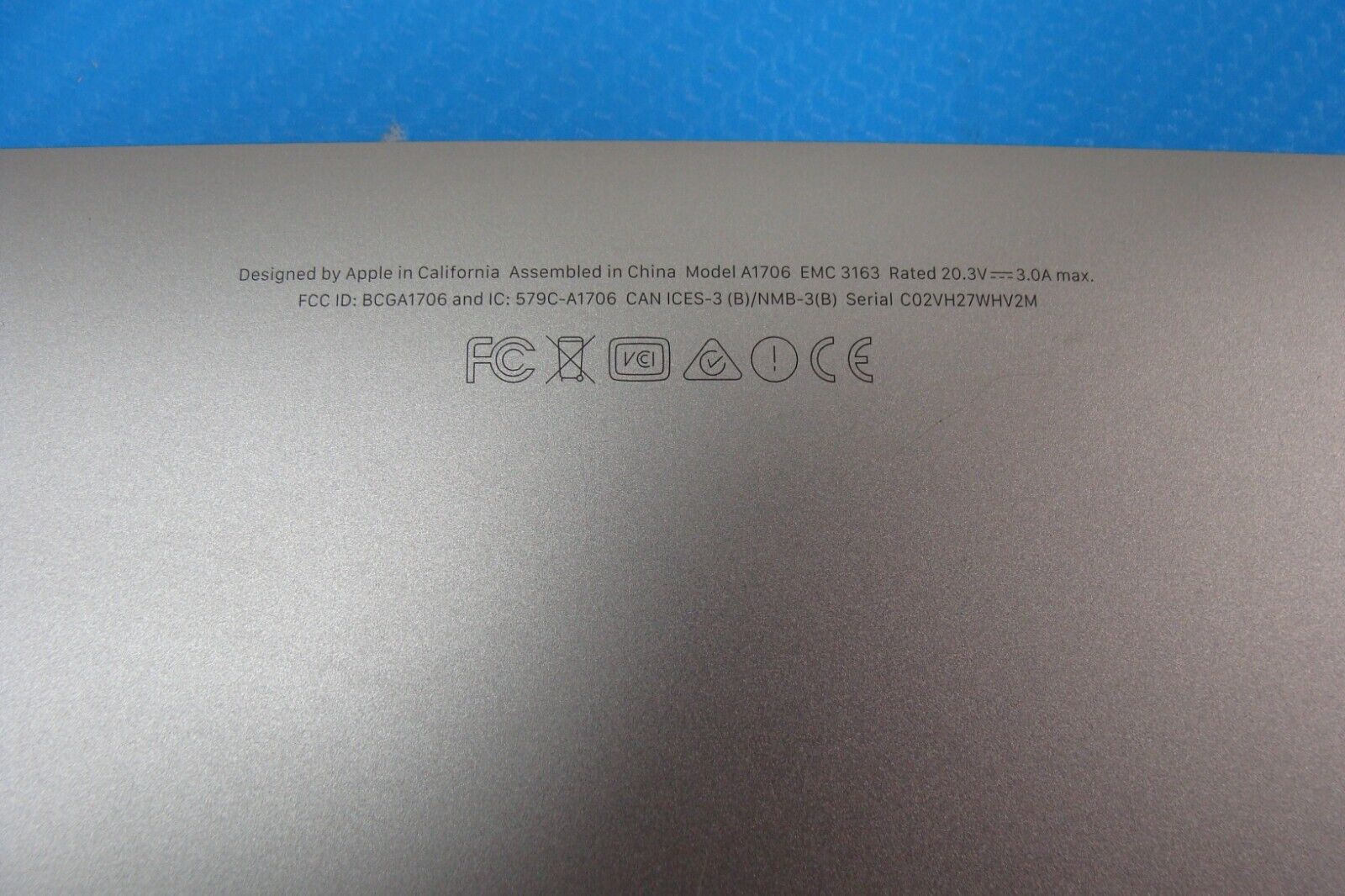 MacBook Pro A1706 13