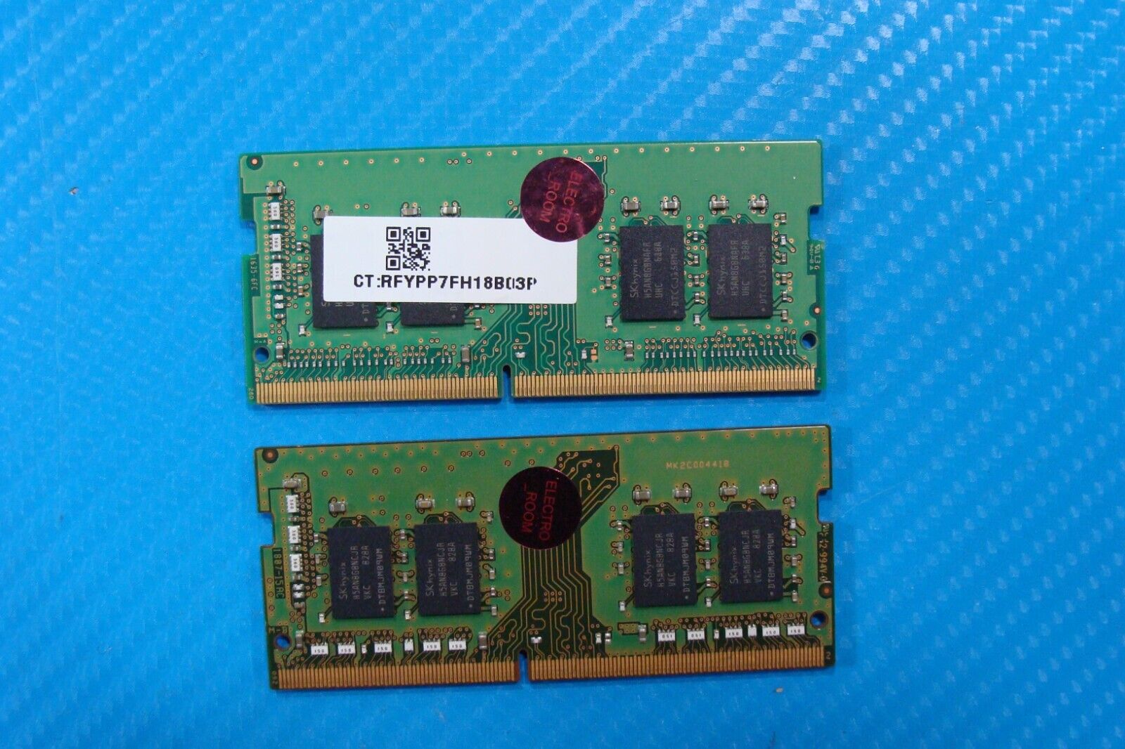 Dell 15 9560 SK Hynix 16GB (2x8GB) PC4-2400T Memory RAM SO-DIMM HMA81GS6AFR8N-UH