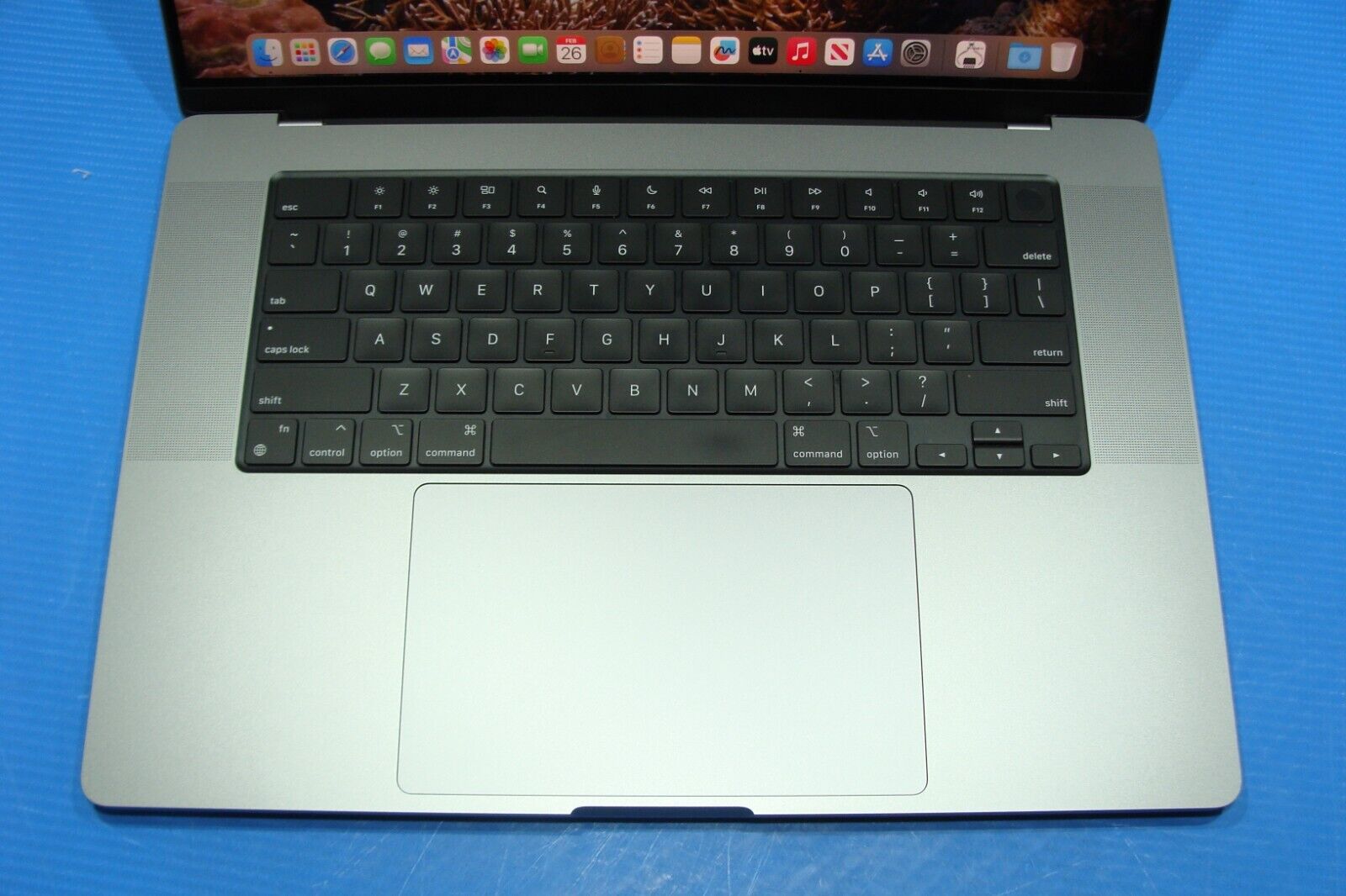 Apple Macbook Pro 16