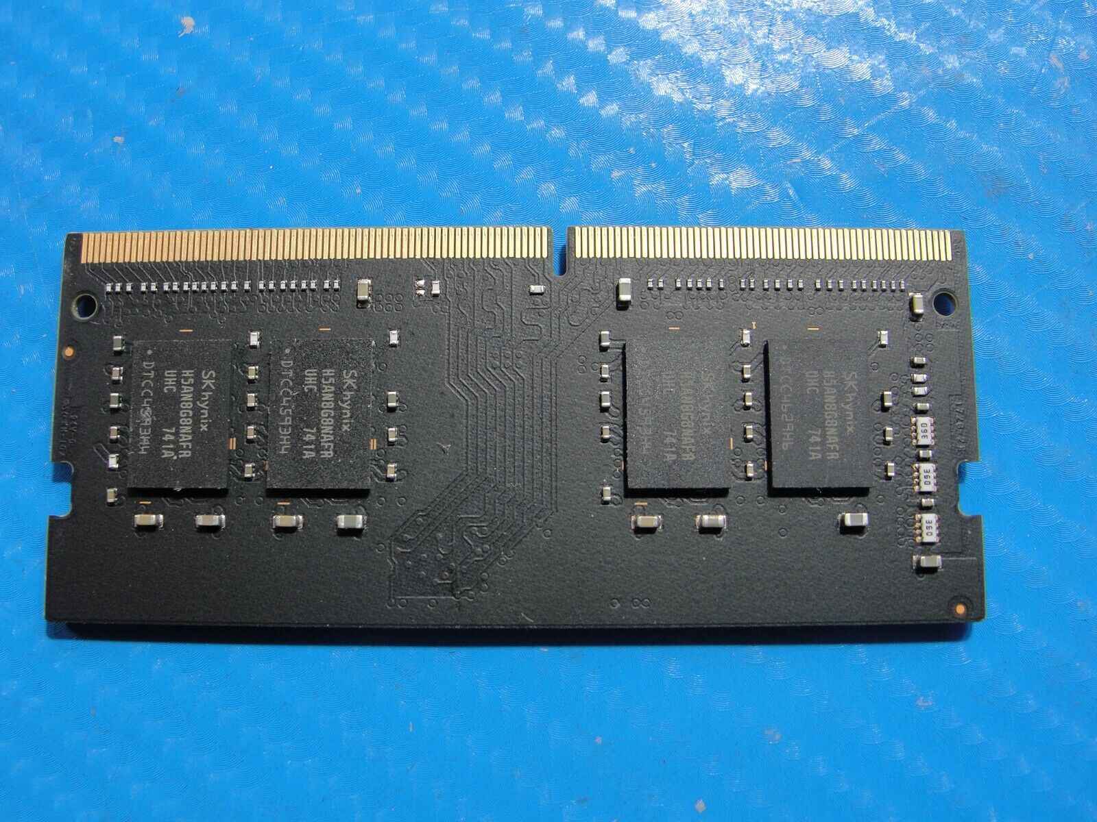 iMac A1419 SK Hynix 8GB 1Rx8 PC4-2400T SO-DIMM Memory RAM HMA81GS6AFR8N-UH