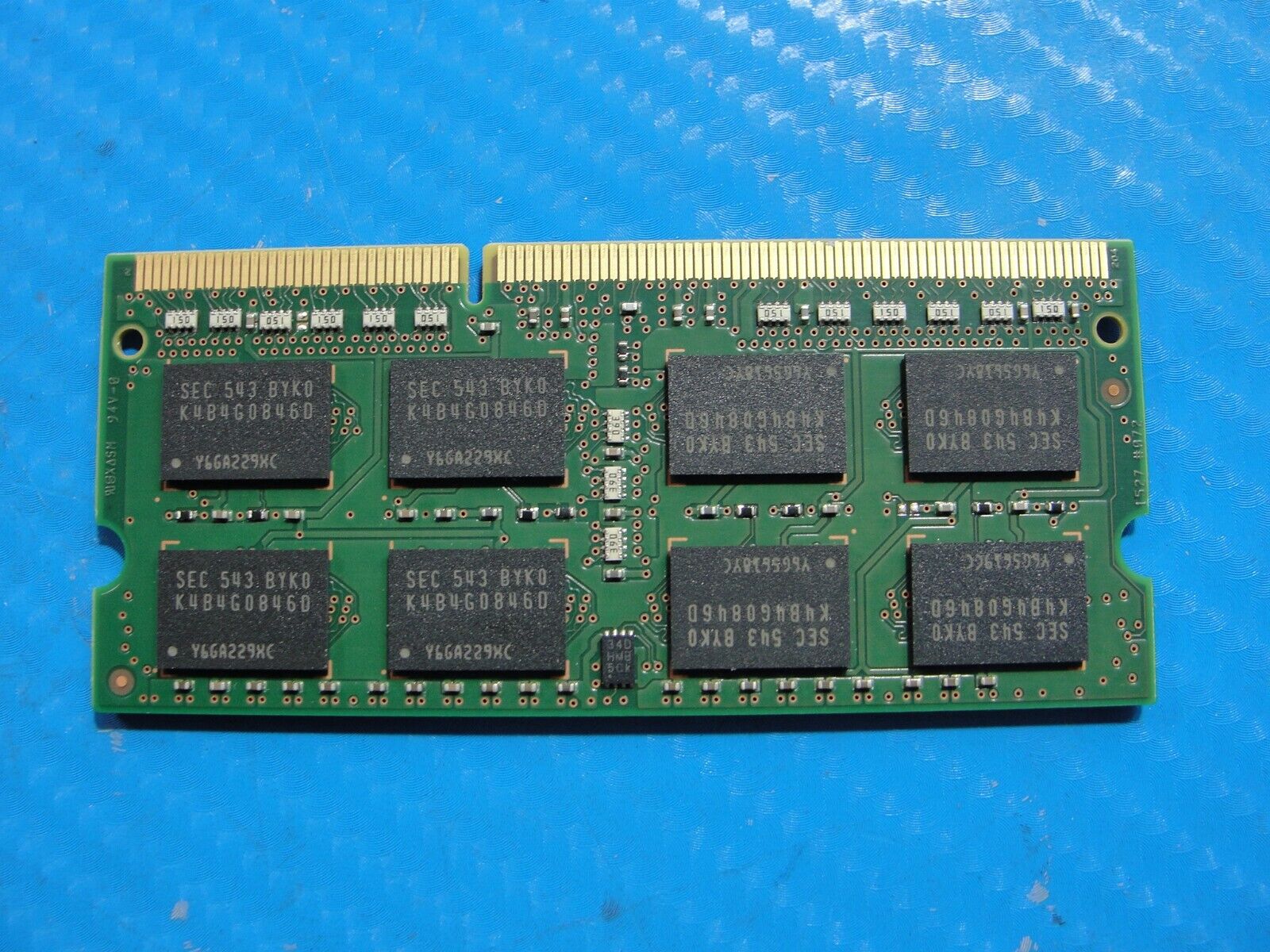 Dell 13 7353 Samsung 8GB 2Rx8 PC3L-12800S Memory RAM SO-DIMM M471B1G73DB0-YK0