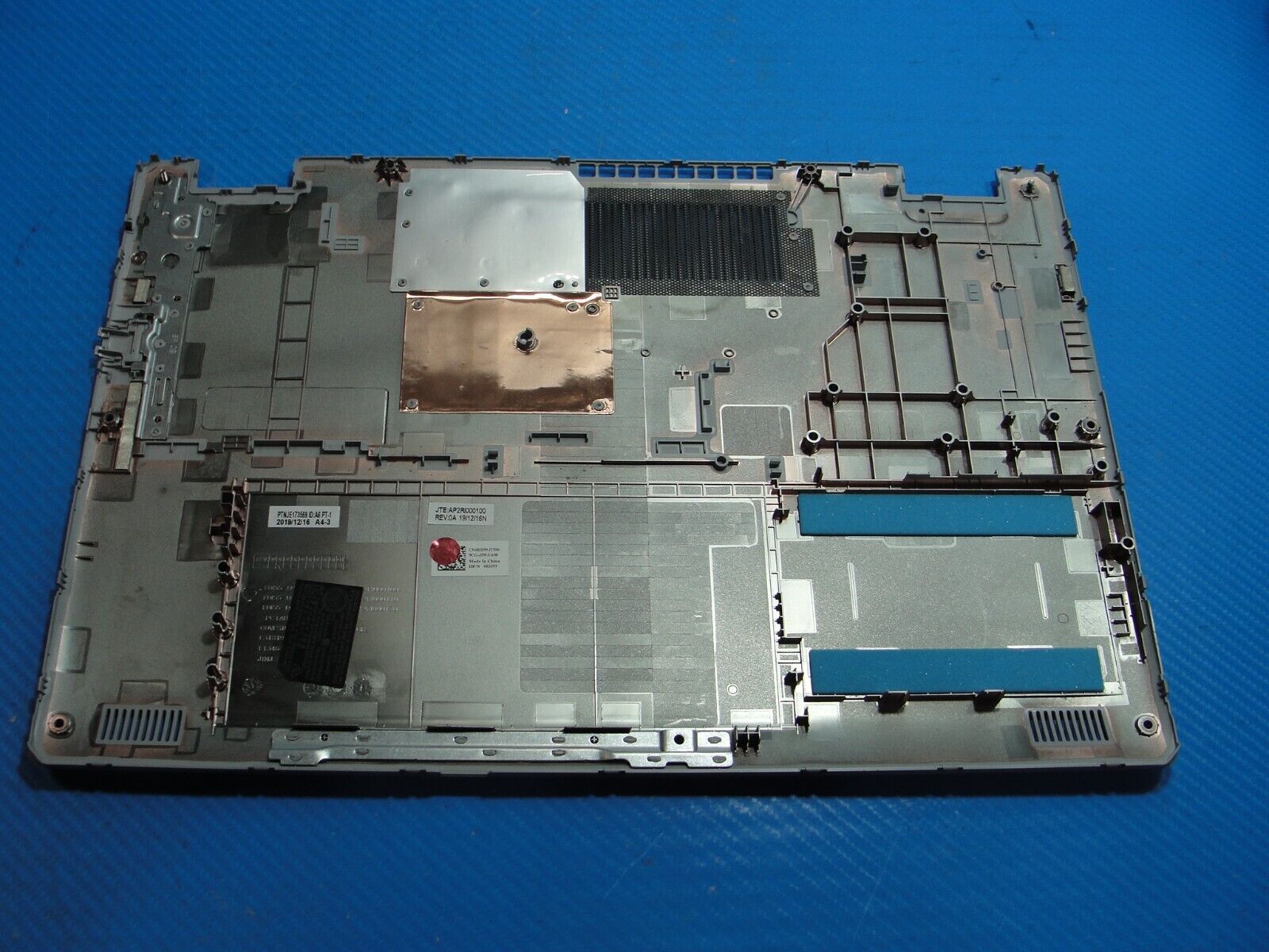 Dell Inspiron 15 5593 15.6