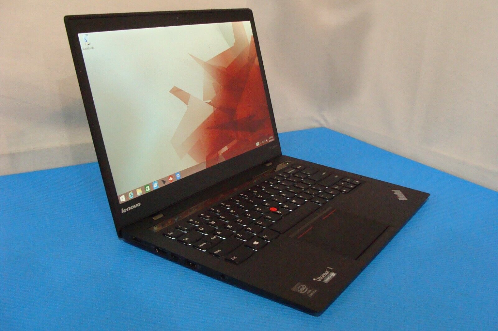 Lenovo ThinkPad X1 Carbon Gen 2 14