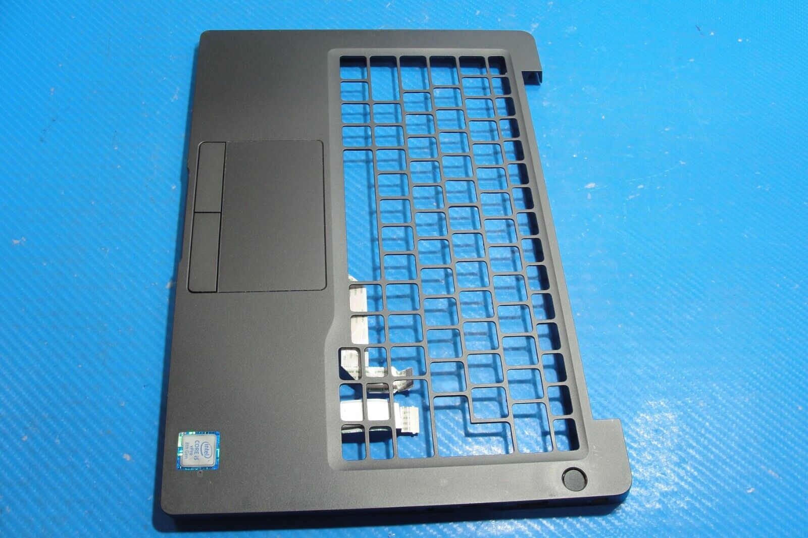 Dell Latitude 13.3” 7300 OEM Palmrest w/Touchpad & Speakers 2D5J2 AP2EQ000101