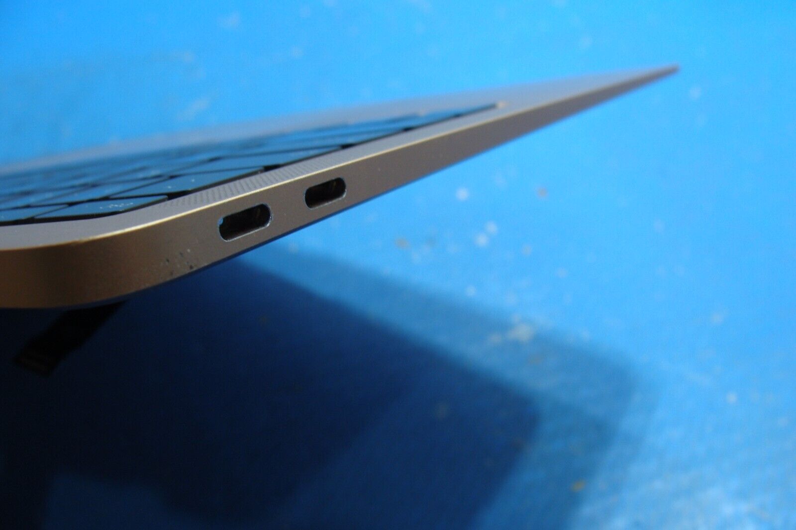 MacBook Air A2337 Late 2020 MGND3LL/A 13