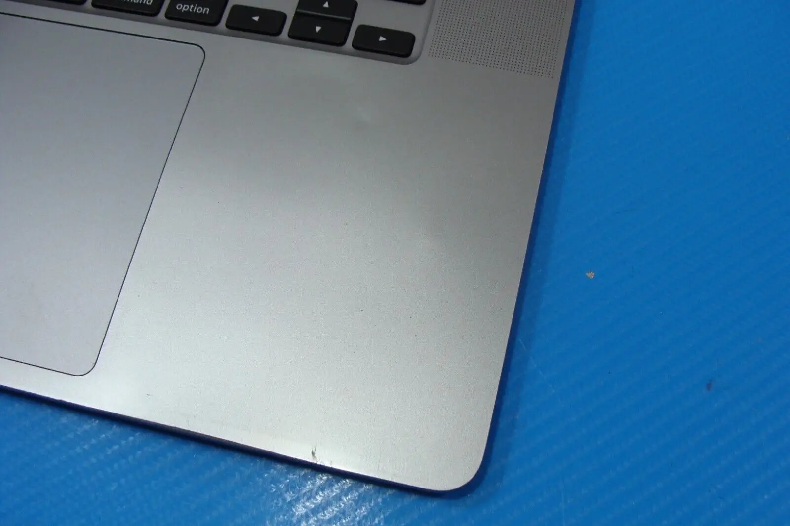 MacBook Pro A2141 16