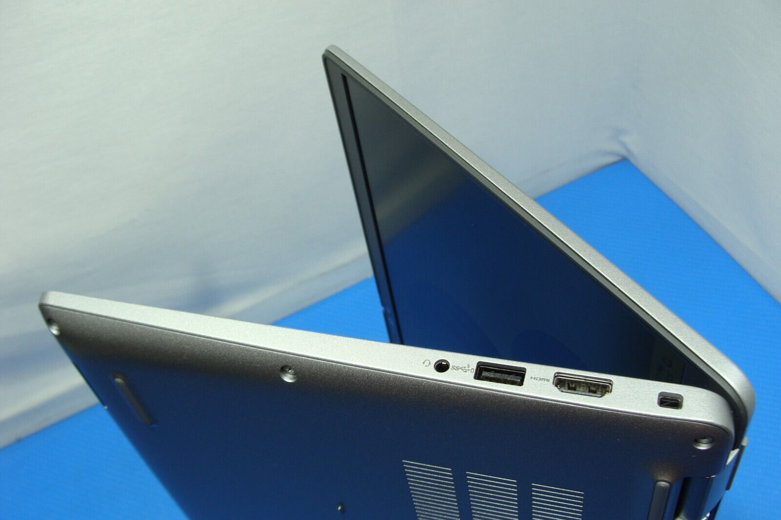 Dell Latitude 5440 Laptop 14