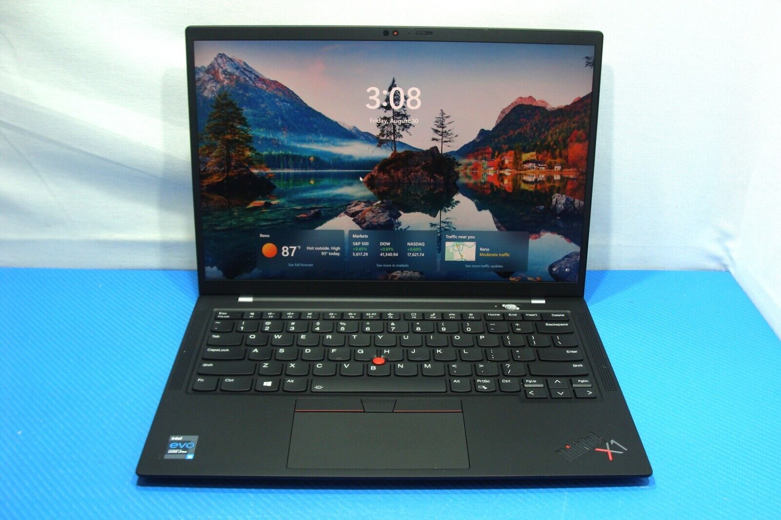 Lenovo ThinkPad X1 Carbon 9th Gen 14