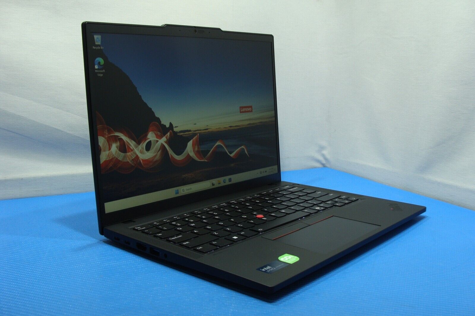 NEW! Lenovo Thinkpad T14 Gen 5 14