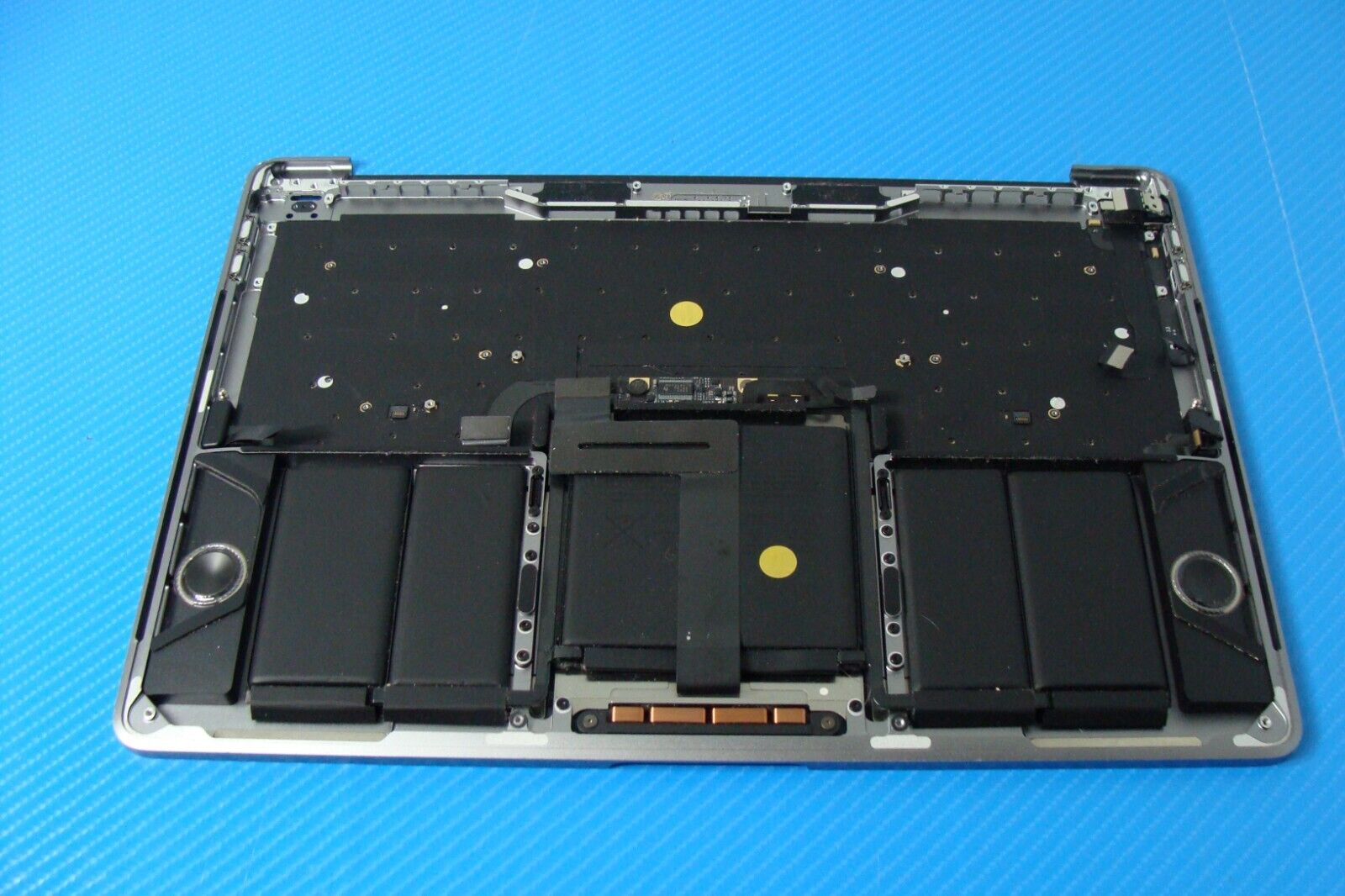 MacBook Pro A1706 13