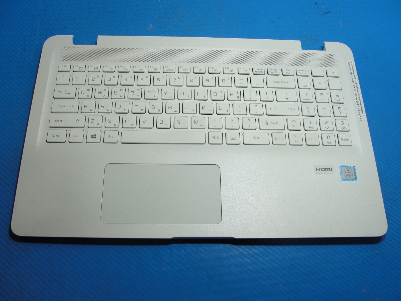 LG 15.6” 15U480-GP56ML Genuine Laptop Palmrest w/Keyboard TouchPad EALG9002010