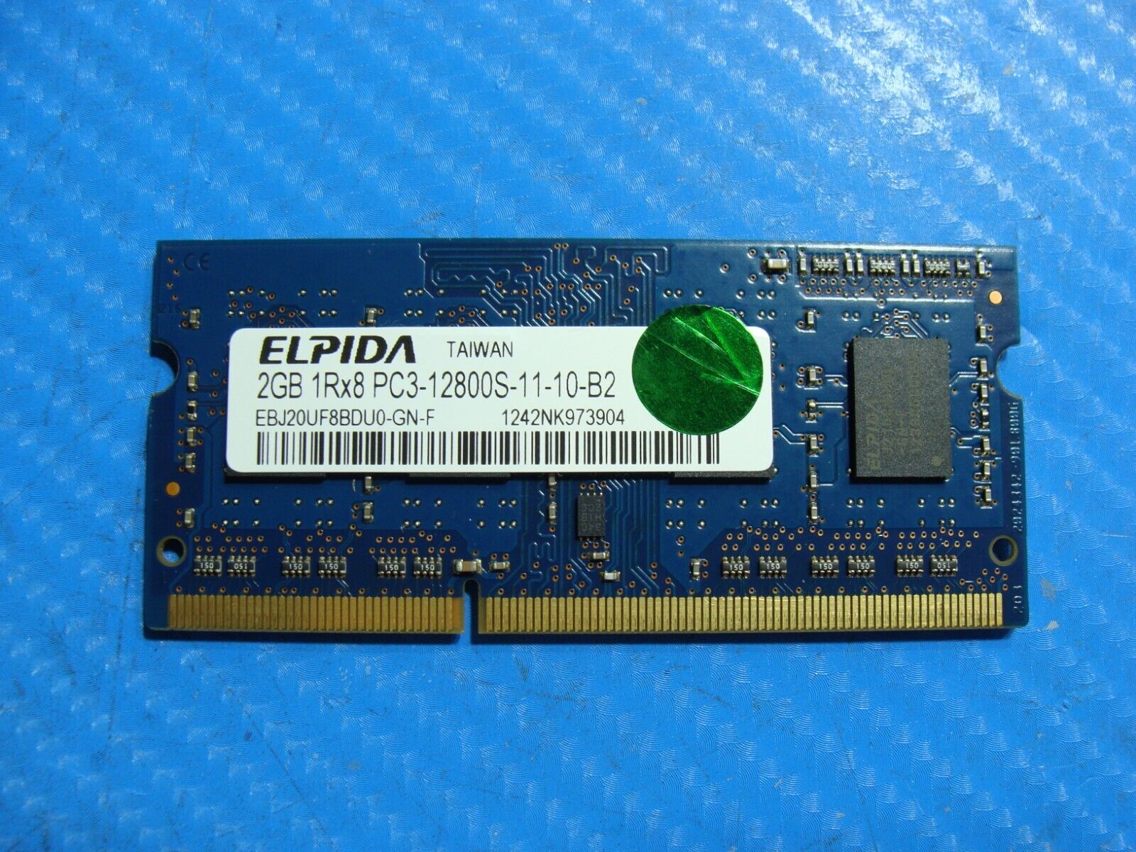 MacBook Pro A1278 Laptop Elpida 2Gb Memory PC3-12800S-11-10-B2 EBJ20UF8BDU0-GN-F