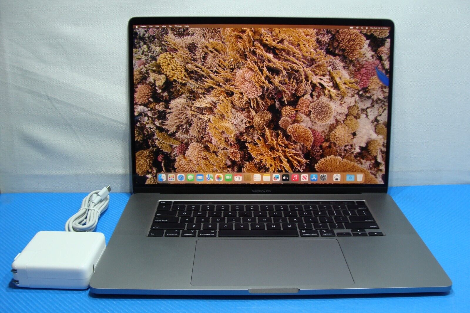 Apple MacBook Pro A2141 16