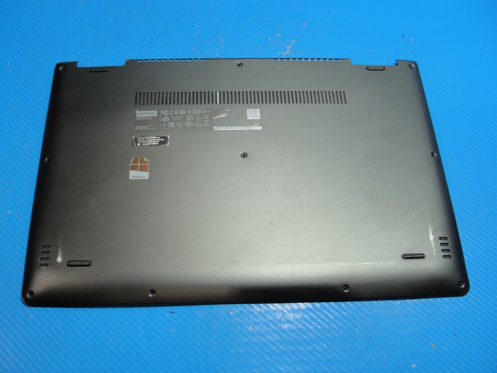 Lenovo Yoga 710-15IKB 15.6