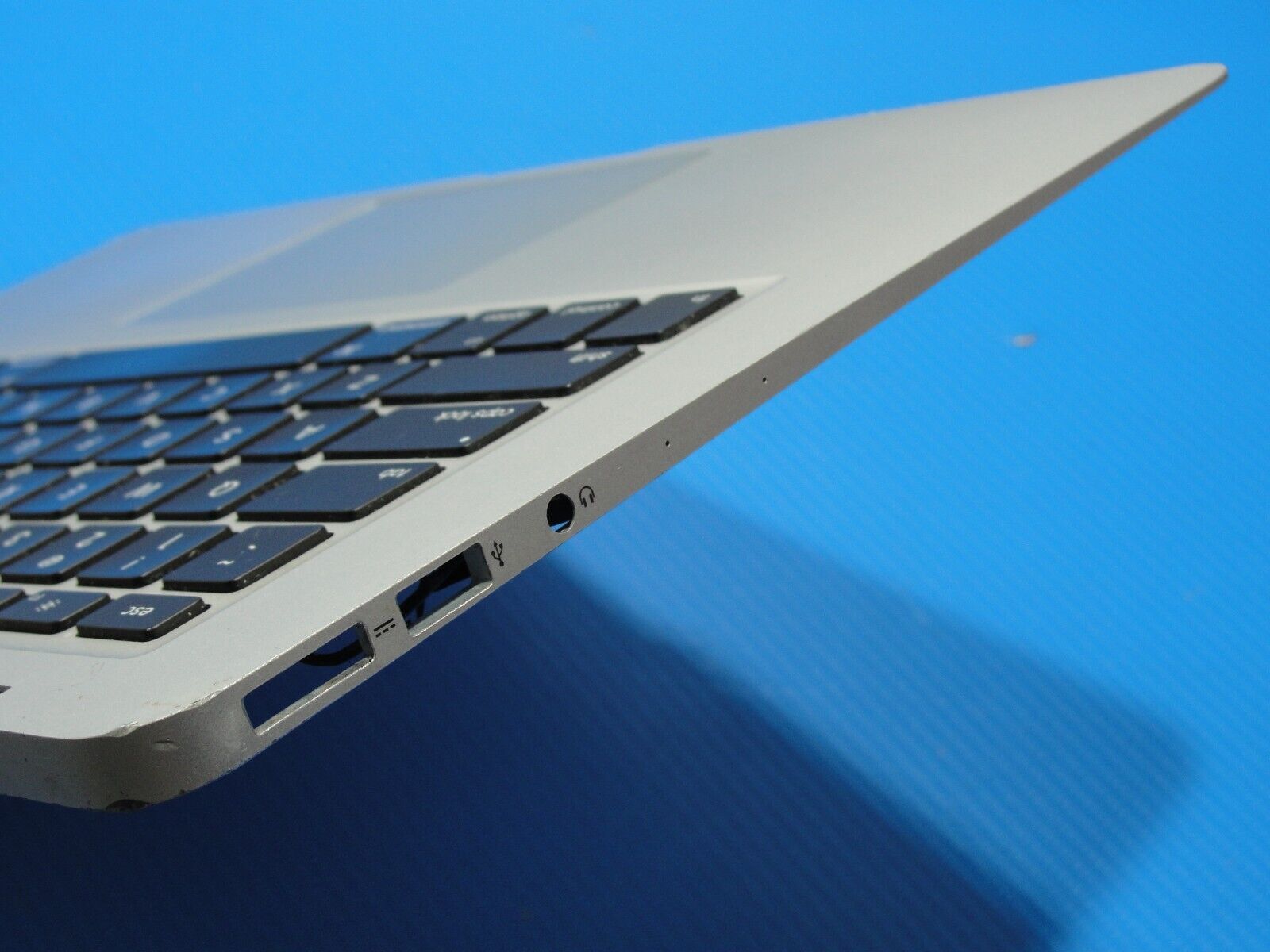 MacBook Air A1466 2015 MJVE2LL/A 13