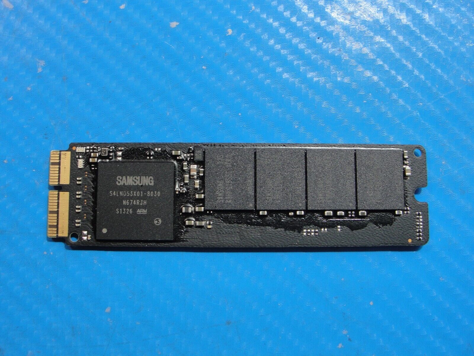 MacBook Air A1466 Samsung 256GB SSD Solid State Drive 655-1803A MZ-JPU256T/0A2