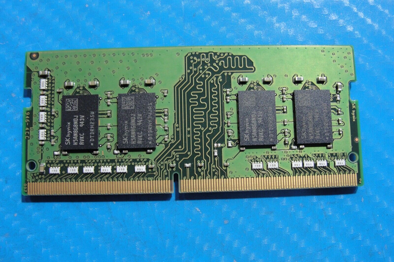 Dell 7300 SK Hynix 8GB 1Rx8 PC4-2666V Memory RAM SO-DIMM HMA81GS6DJR8N-VK