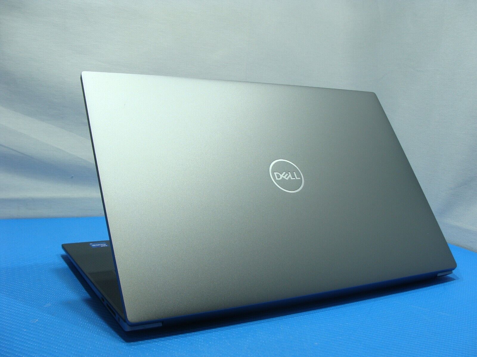 Dell Precision 5570 15.6