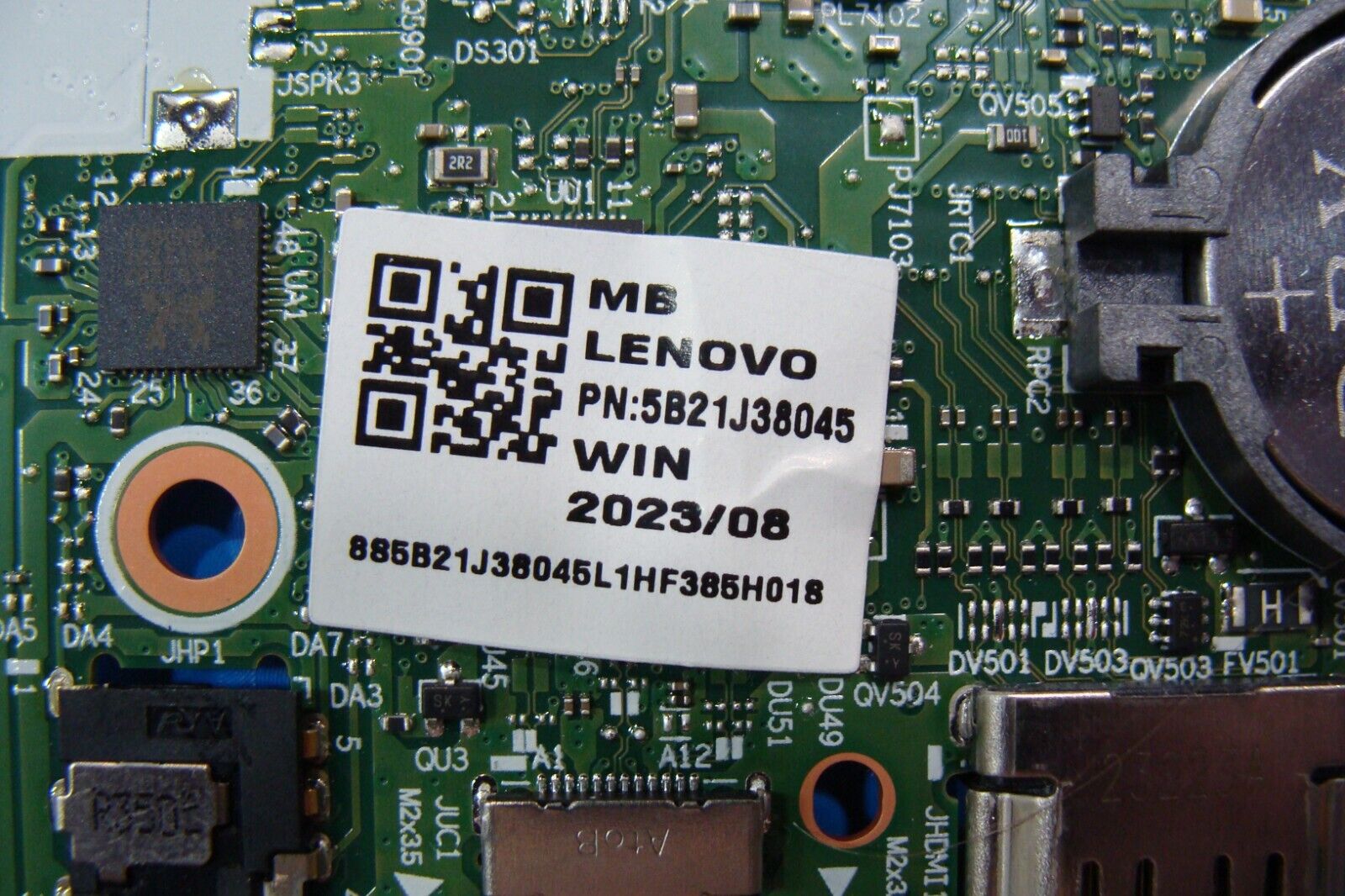 Lenovo IdeaPad 15ABR8 15.6