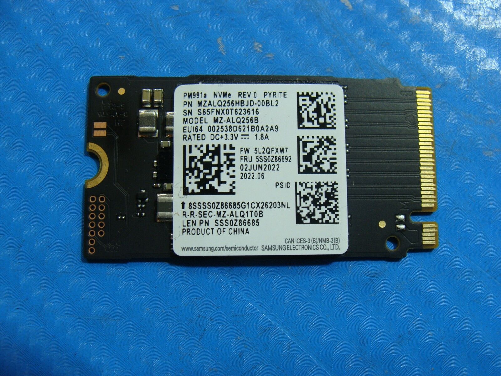 Lenovo V14 G3 Samsung 256GB M.2 NVMe SSD Solid State Drive MZALQ256HBJD-00BL2