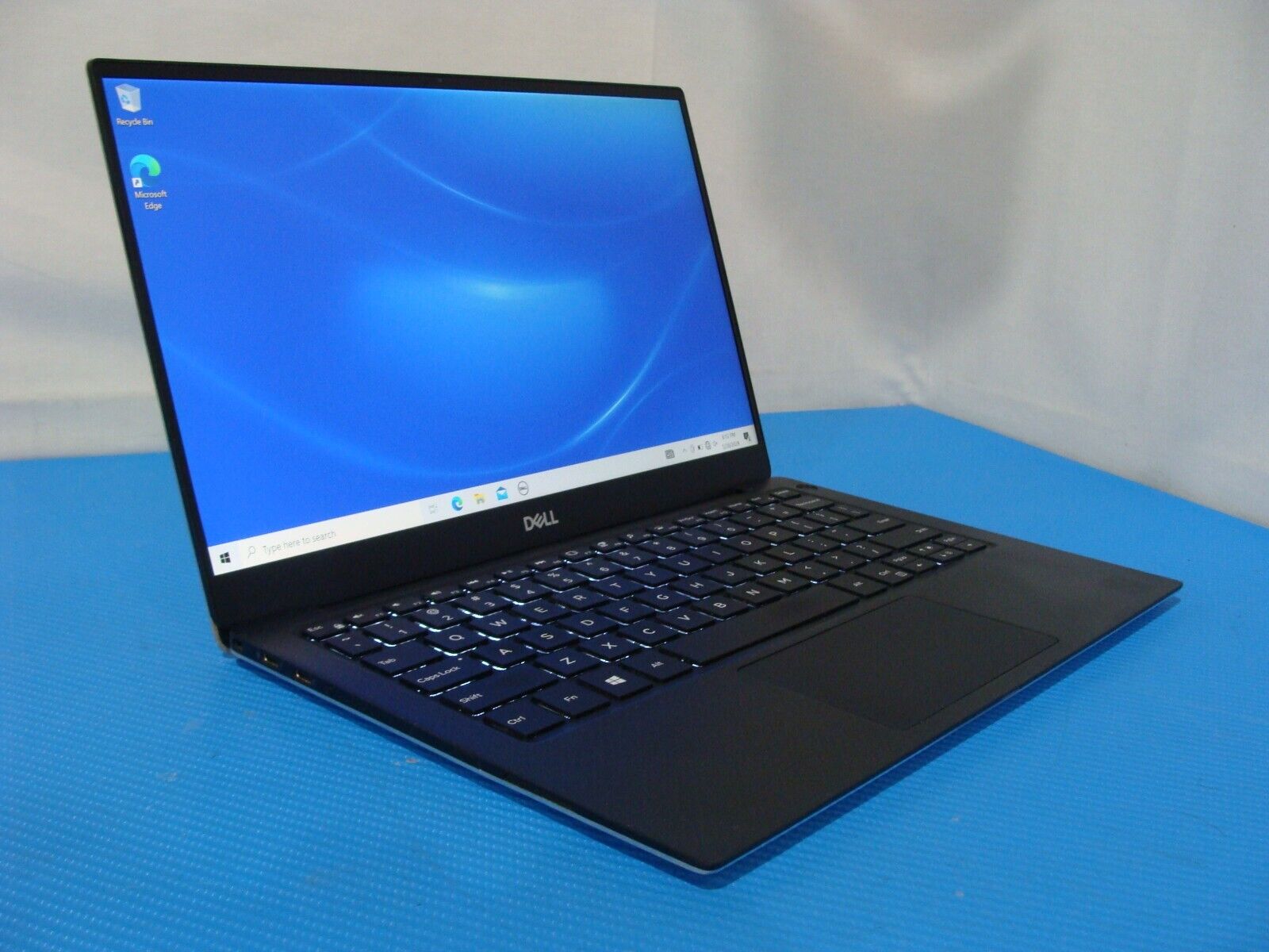 Dell XPS 13 7390 13.3